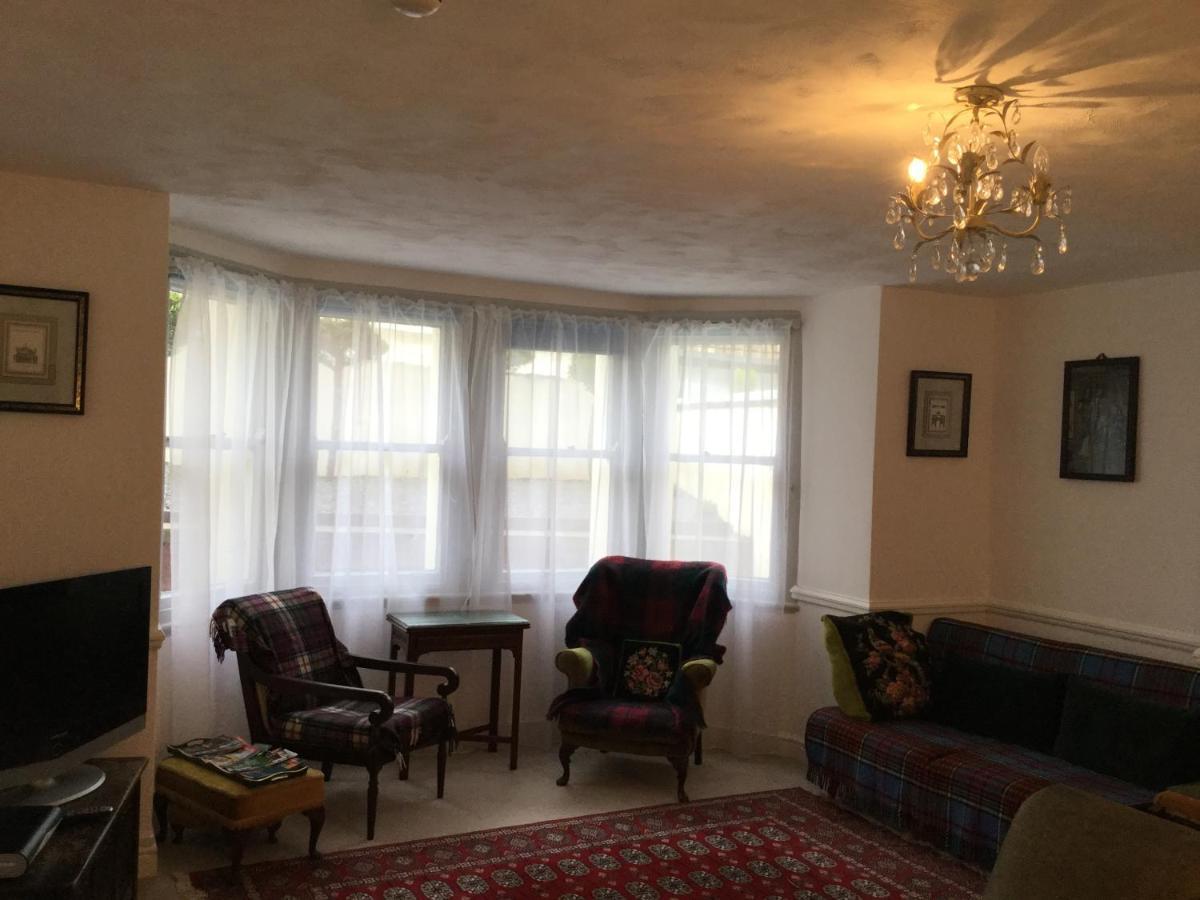 Garden Flat 1 Bed & Breakfast Llandudno Luaran gambar